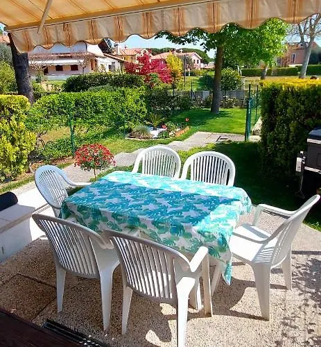 Casa Europa Nyaraló *